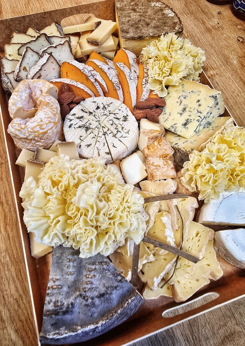 Plateau du fromager: 6 fromages élaboré en magasin